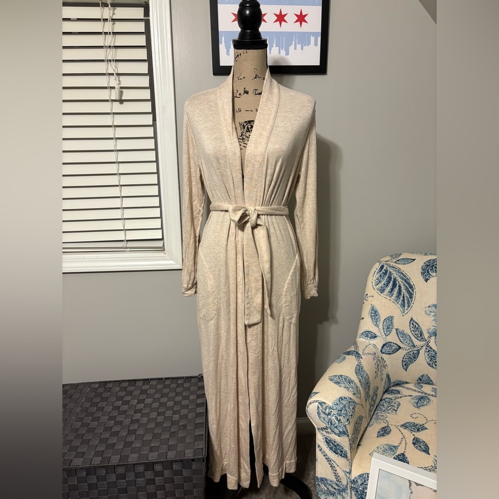 Mason grey fuzzy luxe beige long sleeve banded  robe size small